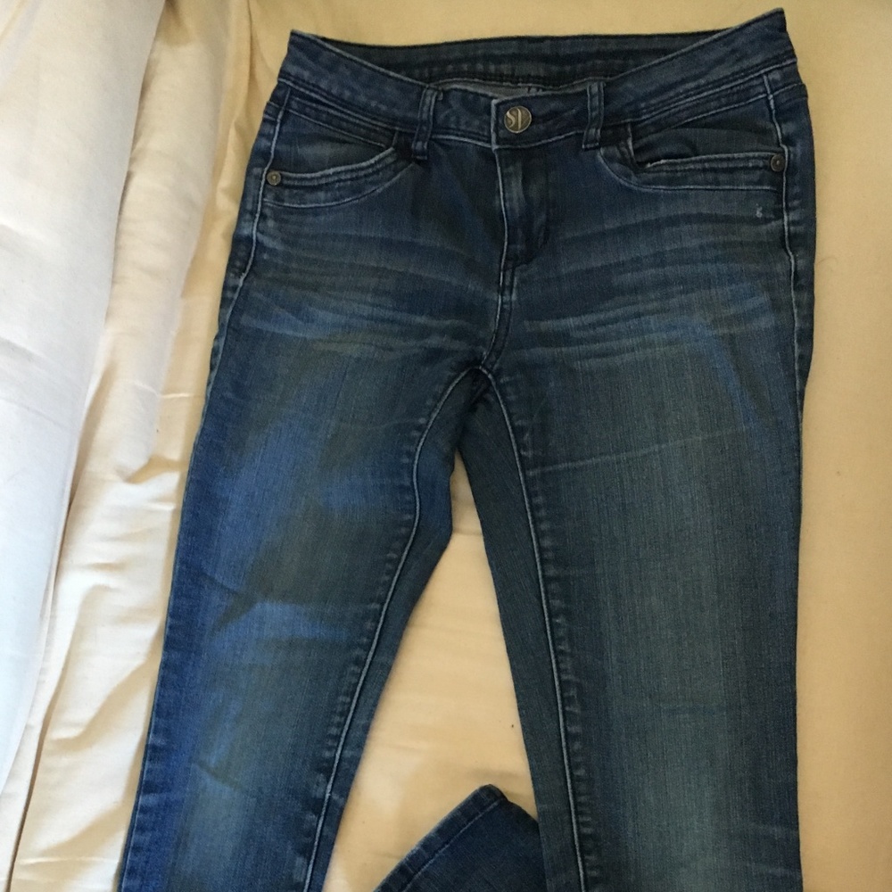 Simply Vera Vera Wang blue jeans